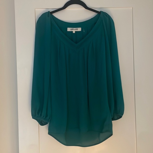 Diane Von Furstenberg Blouse - Picture 1 of 5